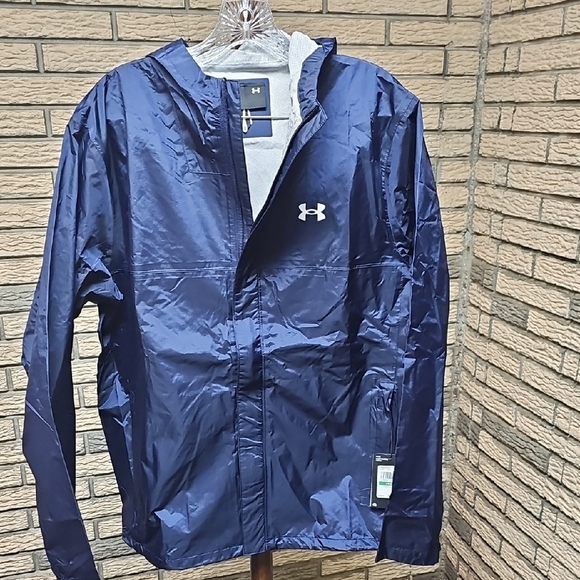 NWT Under Armour Storm Proof Cloud Strike Navy SZ LARGE
